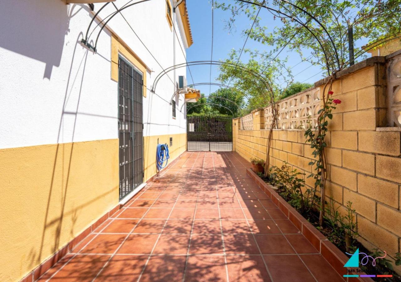 Casa Juan Sebastian Elcano Хельвес Экстерьер фото